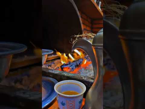 معاذ الحلبي يقول ابو فراس يازين صب قهوه