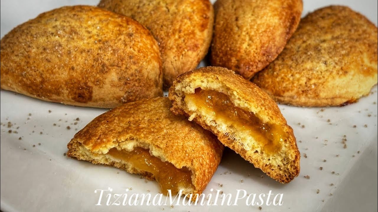 CALZONCELLI PUGLIESI CON MARMELLATA