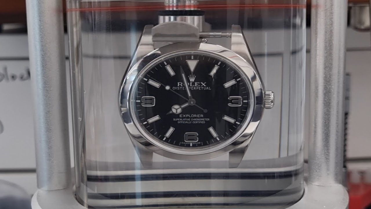 Rolex 39mm Explorer 1 maintenance 214270 service