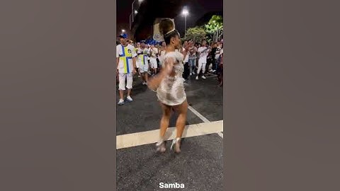 Street 🇧🇷 Samba in Brazil #chacha #samba