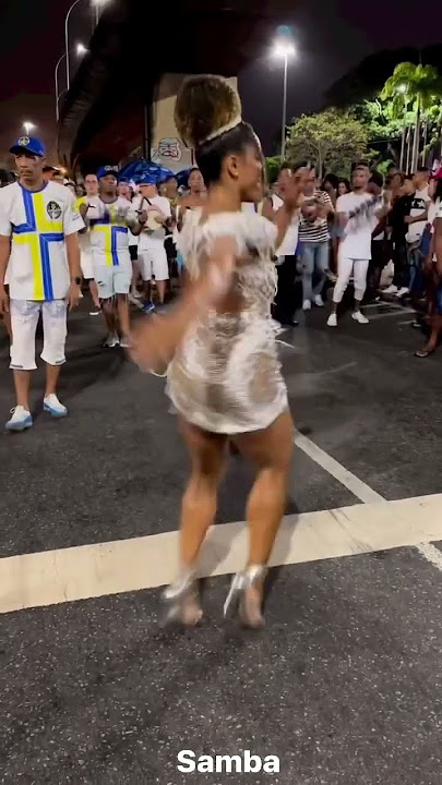 Street 🇧🇷 Samba in Brazil #chacha #samba