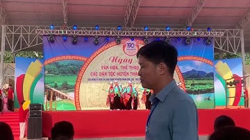 Những cô gái mường xã Tinh Nhuệ dệt thổ cẩm