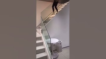 Đèn LED cảm biến cầu thang