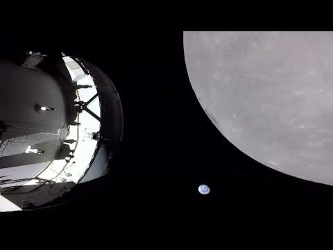 TIME-LAPSE: NASA's Artemis-1 Orion passes the moon