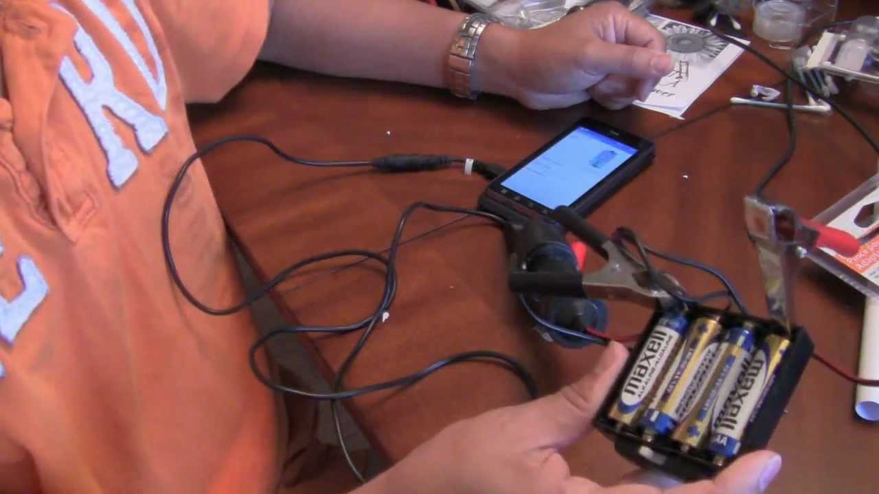 How to make an AA battery backup power supply to charge your smartphone