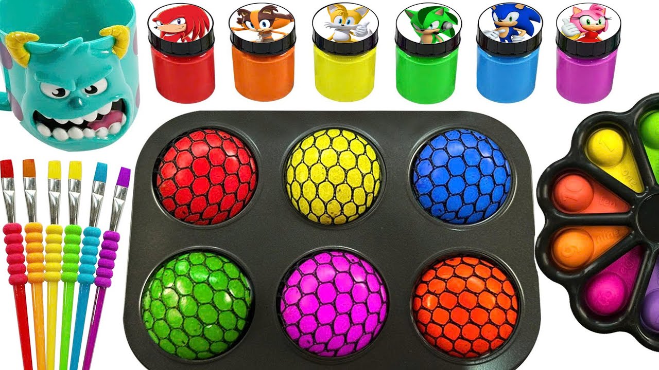 Oddly Satisfying ASMR | Squeezing Mesh Stress Balls & Satisfying ...
