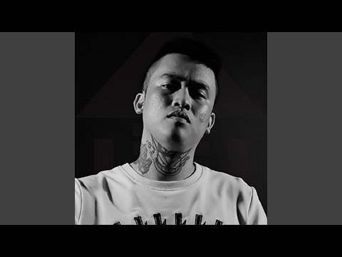 Παρακολούθηση Trong Cuộc Chơi (feat. Sakhar) στο YouTube Παρακολούθηση Trong Cuộc Chơi (feat. Sakhar) στο YouTube