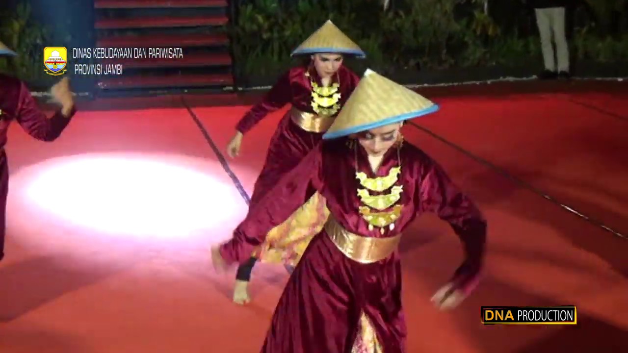 Festival Tari & Lagu Daerah Jambi 2018 | Baesuk Caping - Kab Sarolangun