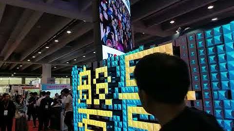 3D dynamic LED screen by PJ LINK