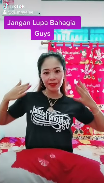 Boom boom DJ Maya Lee
