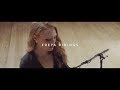 Capture de la vidéo Freya Ridings - Blackout (Live At Hackney Round Chapel)