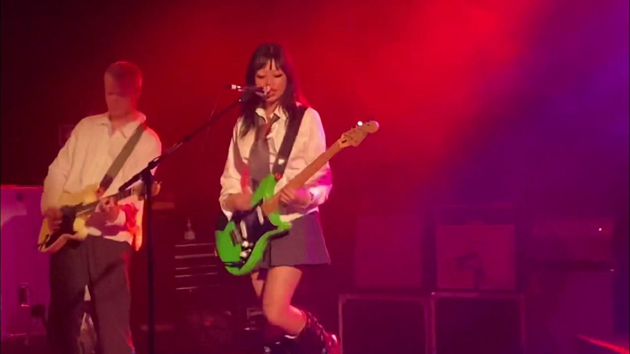 Bass live. Bass live