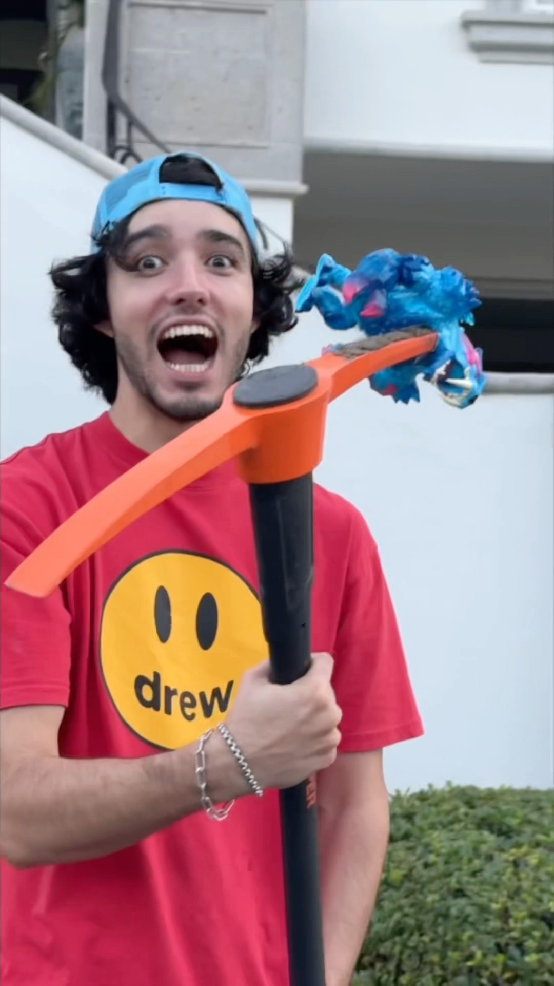 DESTRUI EL NUEVO JUGUETE DE MRBEAST??ESTO TENIA ADENTRO