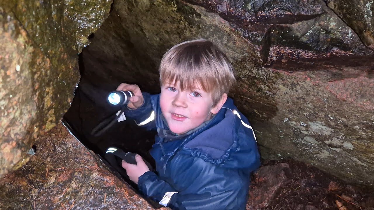 Hittar en stor Spindel i Laggagrottorna