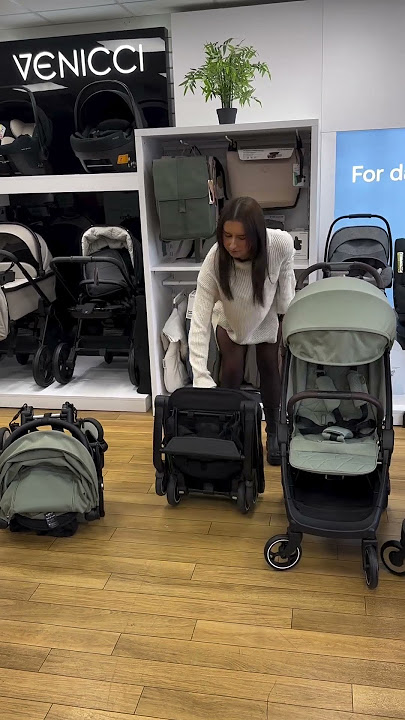 Britax Römer Dualfix at Winstanleys Pramworld