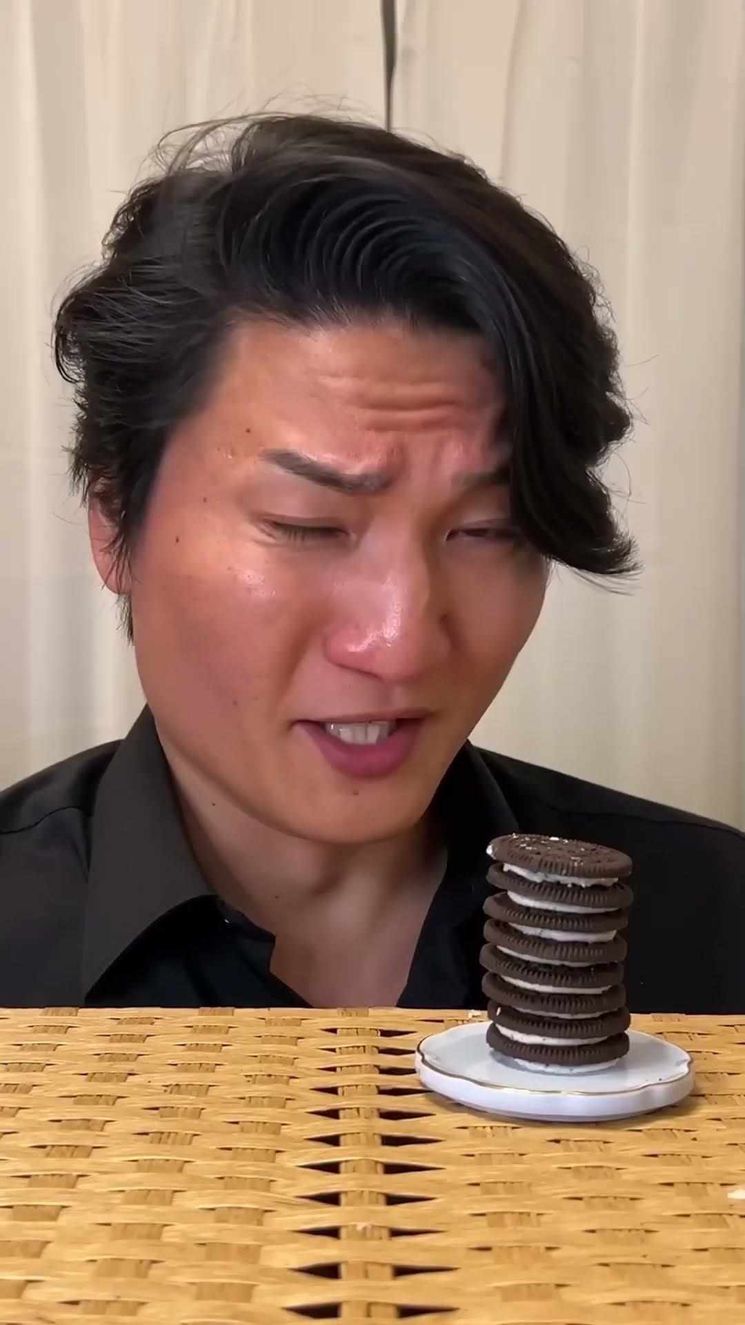 Oreo Destruction: Satisfying Machine Crush! ?