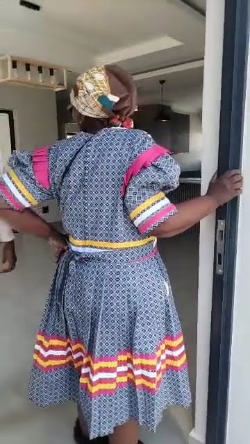 Scotts Maphuma Brings His Family To His House in Midrand #scottsmaphuma #amapiano #newhouse #shorts