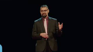 Changing Power | László Varró | TEDxDanubia