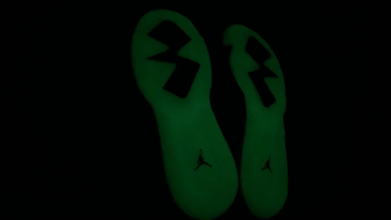 Jordan 270 by Nike (glowing) Black/turquoise green glow YouTube