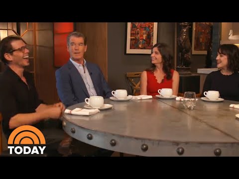 ‘Mrs. Doubtfire’ Cast Reunites After 25 Years – Watch Extended Interview | TODAY