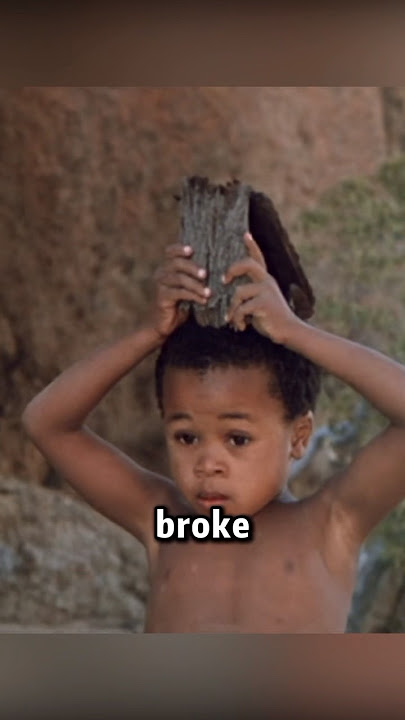 #shorts The little boy defuses the crisis with his wits.
