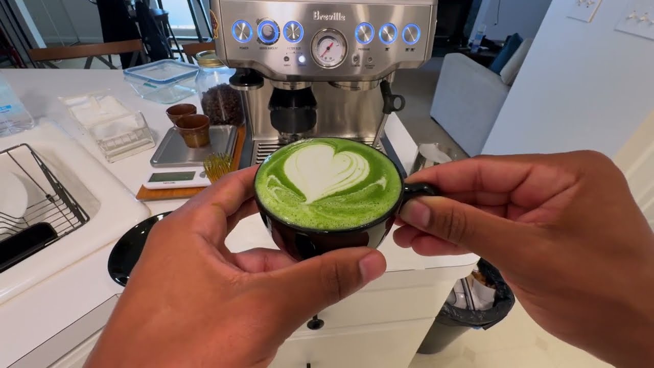 How To Make a Matcha Latte with Breville Barista Express | September 2024