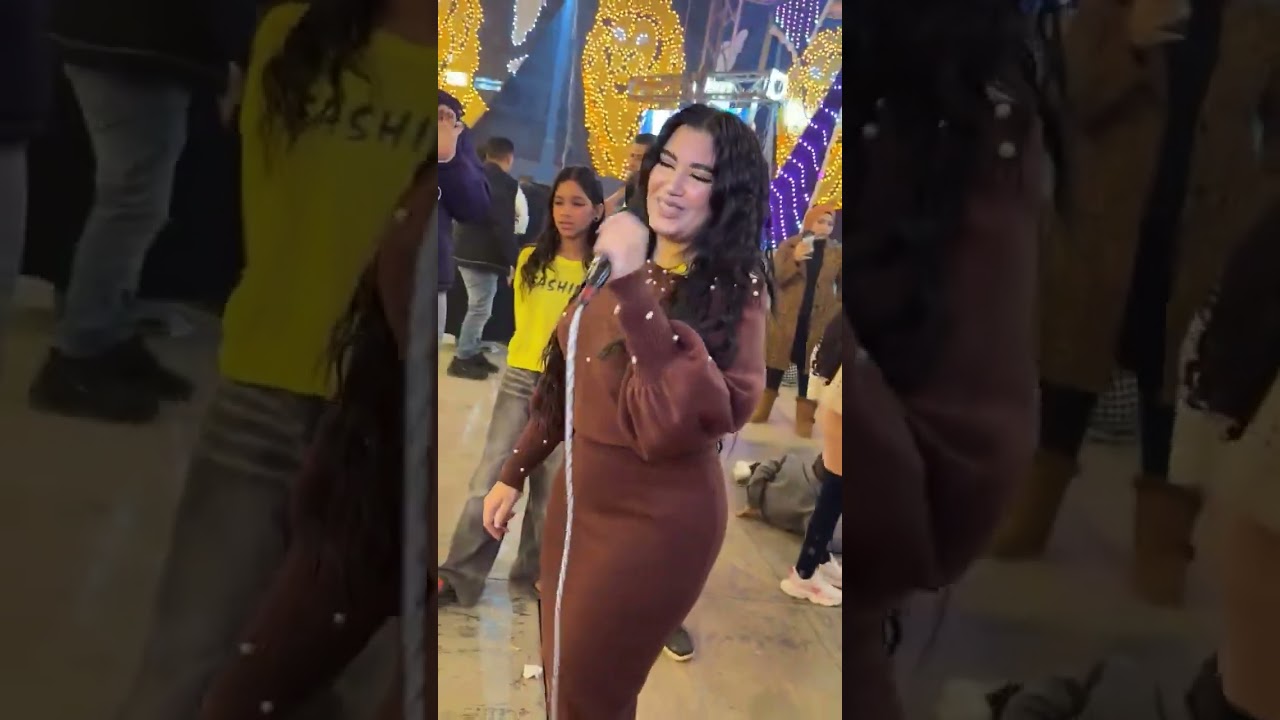 النجمه ده عامله حاله في الفرح فرح مولع ناس كثير كل مبسوط جدا