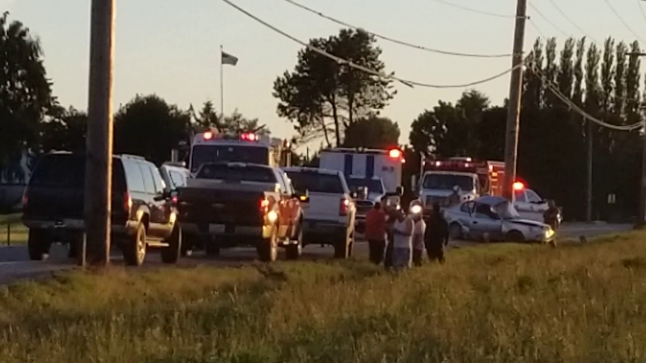 McLean Road Car crash. Mount Vernon, WA YouTube