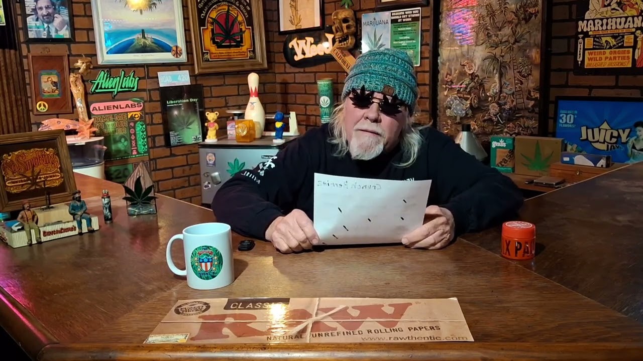 The American Toker review of CRUNCH BERRIEZ from LAX PACKS