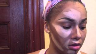 Nicki Minaj highlight & contour