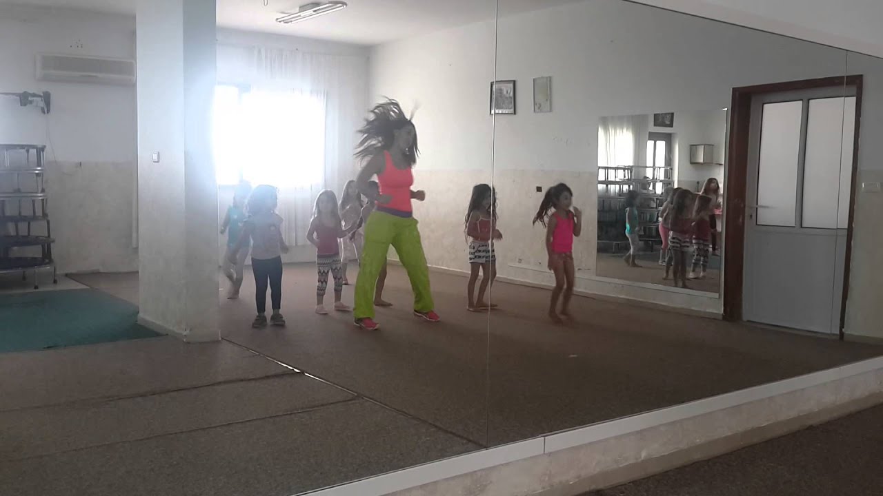 Zumba with aroba spread love YouTube