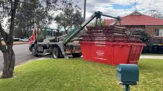 Matts Skip Bins - Skip Bin Delivery