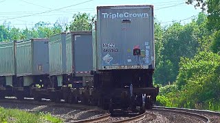 This 🚂 Is The Top Priority Train On All Of CSX! CSX Spongebob Cab On Train! DPU Alright On CSX Train