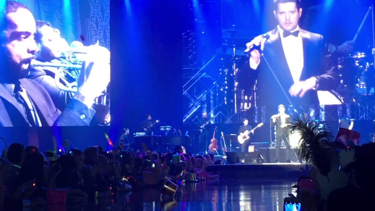 2015 New Year’s Eve with Michael Bublé MGM Grand Vegas - YouTube