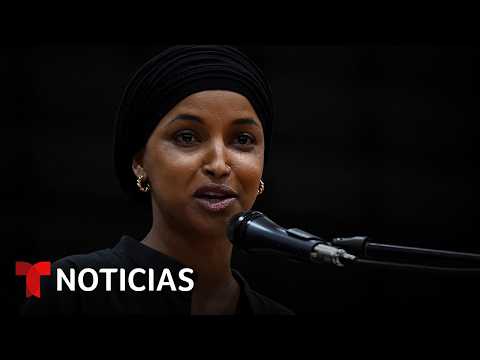Trump vuelve a arremeter contra Ilhan Omar tras el allanamiento de su casa | Noticias Telemundo