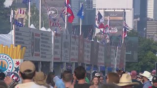 Country music, barbeque fans excited for return of Windy City Smokeout