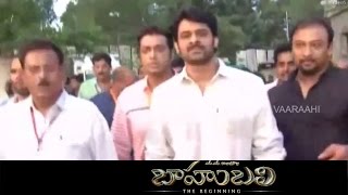 Prabhas Red Carpet Entry - Baahubali - The Beginning || Audio Launch Live || Rana Daggubati