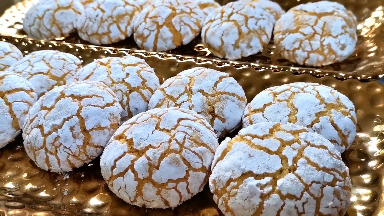 هاذو هما القوالب⛔باش تجيك غريبة الكوك معلكة مزيااان مشققة وناجحة من أول مرة🔥بمكونات بسيطة ومذاق واعر