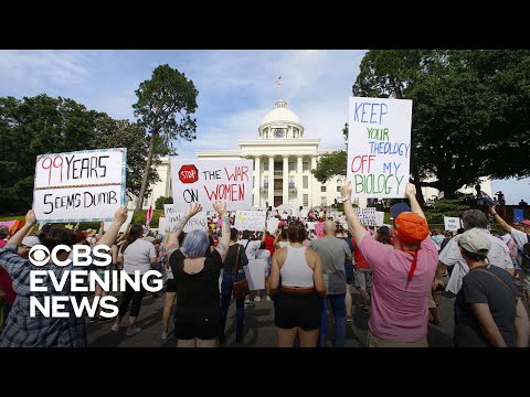 Trump distances himself from Alabama's strict abortion law