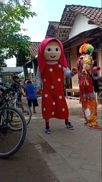 badut marsha joget lucu#
