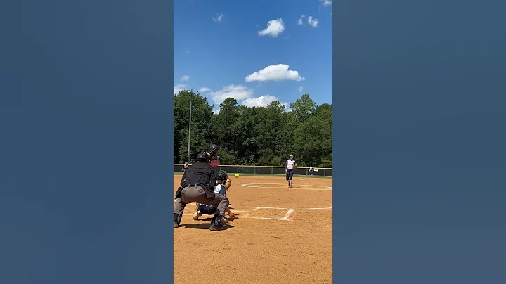 This change up 🤢🤮 #softball #pitcher #shorts