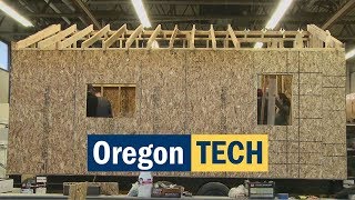 Students Build a Tiny Solar Powered House | Oregon Tech Engineering