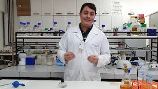 Aula Pratica 1 -  Material e técnicas utilizadas no laboratório de Microbiologia