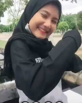 STORY WA GOYANG CANTIK 2019