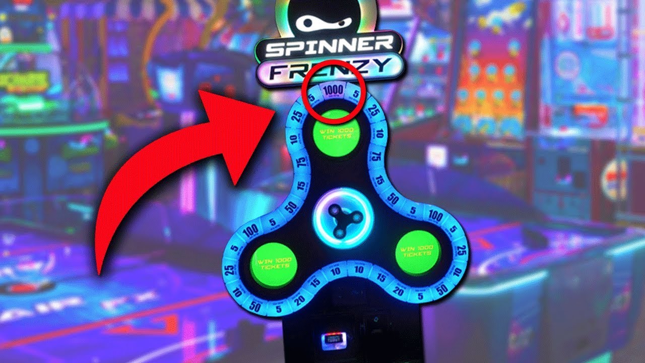 Giant FIDGET SPINNER game at the ARCADE! - YouTube