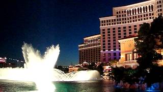 3   Bellagio Fountains   Las Vegas at Night