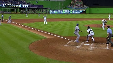 LAD@MIA: Gordon hits an RBI single