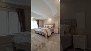 2228 Lost Creek Dr. Flushing! ♥️ $409,900 5 Beds 2.5 Baths 2,662 Sqft. # #JeremyHoover #HooverHomes