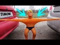 ДВЕ МАШИНЫ РАСТЯНУЛИ STRETCH ARMSTRONG-а  | САМЫЙ ТЯНУЧИЙ АНТИСТРЕСС ПЕРЕЕХАЛ МАШИНОЙ !