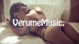 Meizong - Melood (Free To Use)
LIKE, wenn es dir gefallen hat! ♥ | Enjoy!
► Free Download: http://bit.ly/1Q0x9lg
►►Mehr Musik?! ➡ http://bit.ly/SubVerume
►►► VerumeMusic Playlist: http://bit.ly/Verume-Playlist
_
Was du auf meinem Kanal findest:
● Frei benutzbare Musik
● viele verschiedene Genres
● .. und noch mehr!
Jetzt abonnieren! ➡ http://bit.ly/SubVerume
_
Facebook: http://www.facebook.com/Verume
Twitter: https://twitter.com/VerumeXVI
Wallpaper: http://matmoon.deviantart.com/art/laura-g-317675902
Snapchat: verume
_
Meizong
https://soundcloud.com/dj-meizong
https://www.facebook.com/MeizongOfficial
https://www.youtube.com/user/MrMeizongMusic
https://twitter.com/MrMeizong Meizong - Melood (Free To Use)